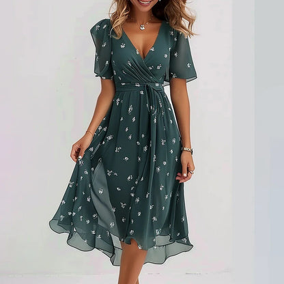 Franzoesisches Tea Dress-Wickeloptik, Bindegürtel, asymmetrischer Saum 🧵